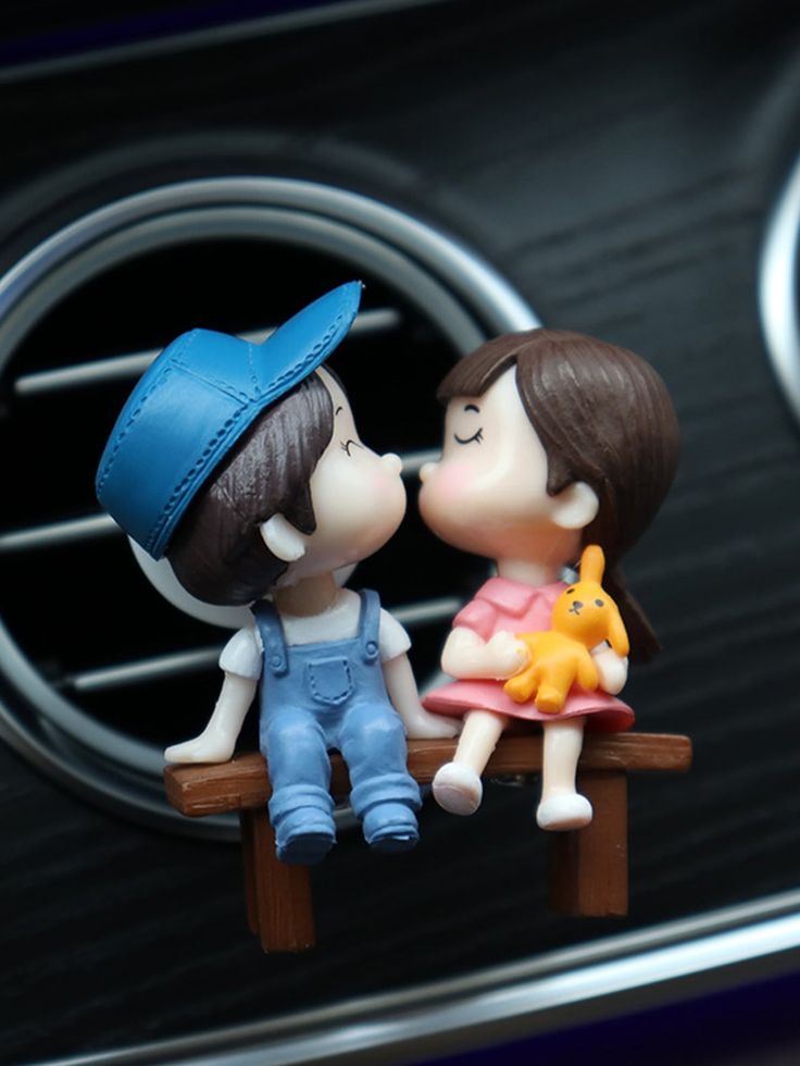 AE™ Car Cartoon Couples