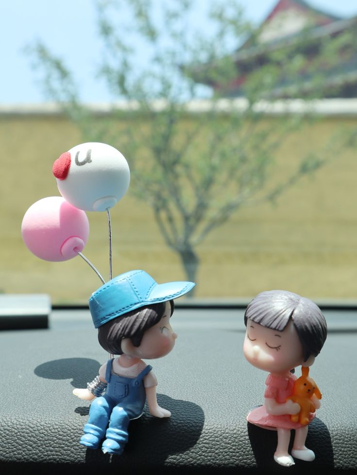AE™ Car Cartoon Couples